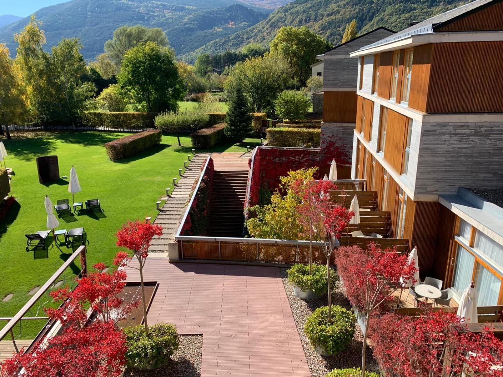 Tierra De Biescas Hotel Eksteriør billede